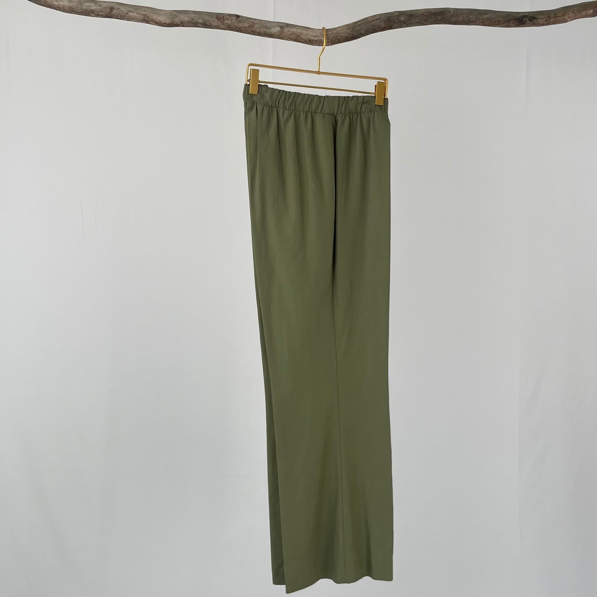 Completo Elena Falco