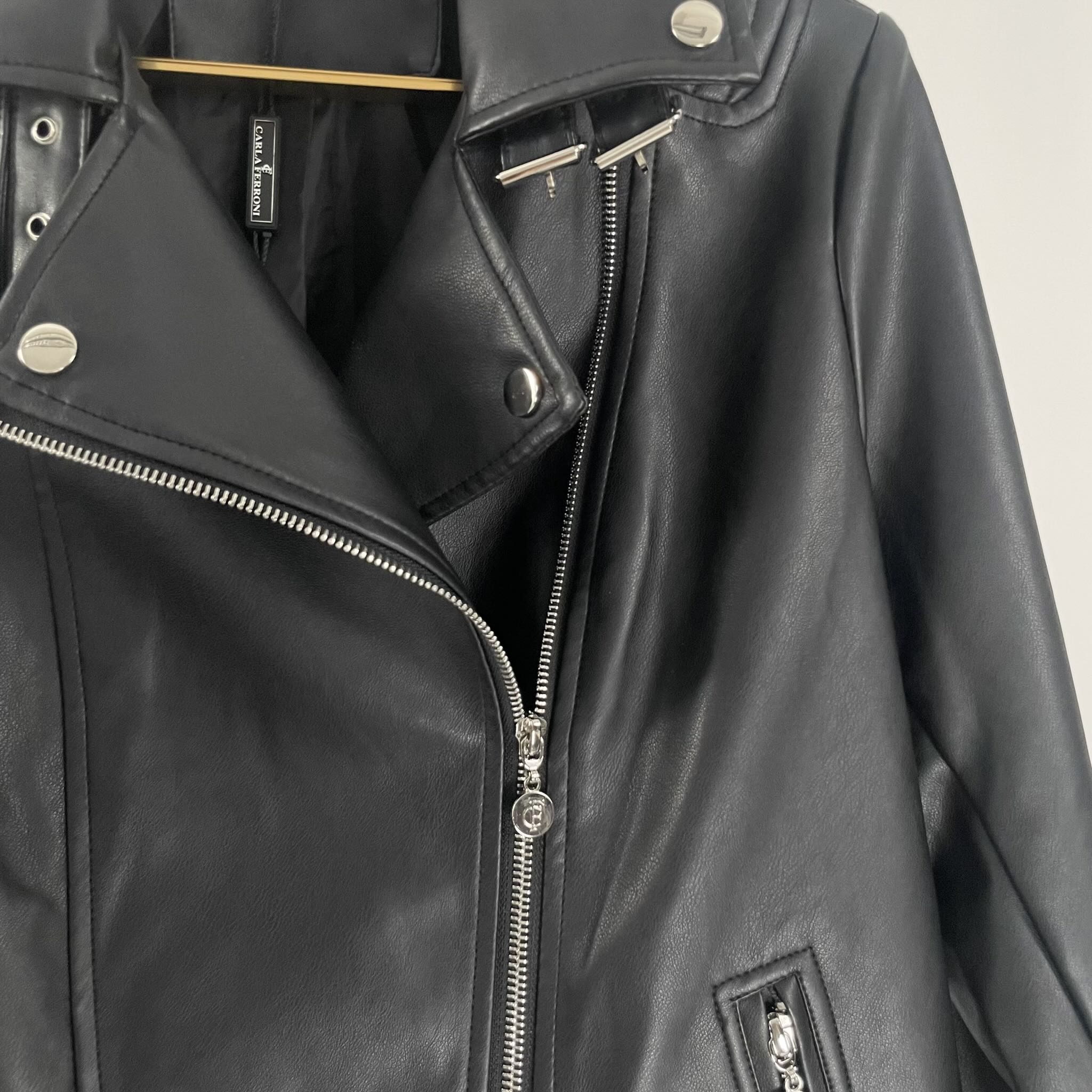 Giubbino Carla Ferroni 22085