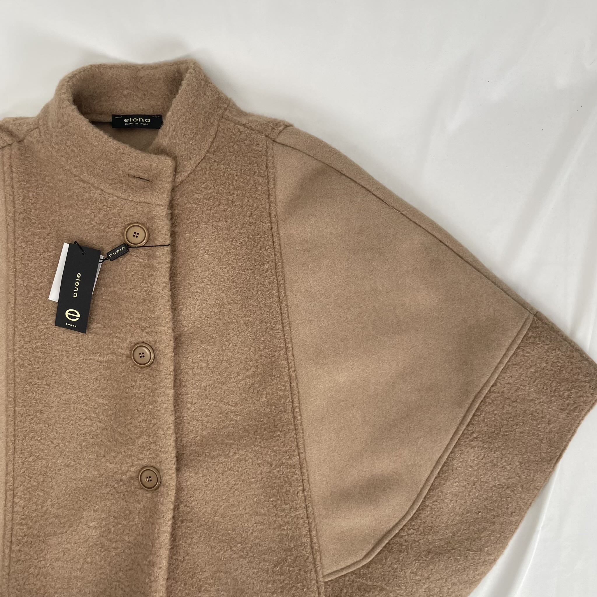 Mantella Elena Borgo