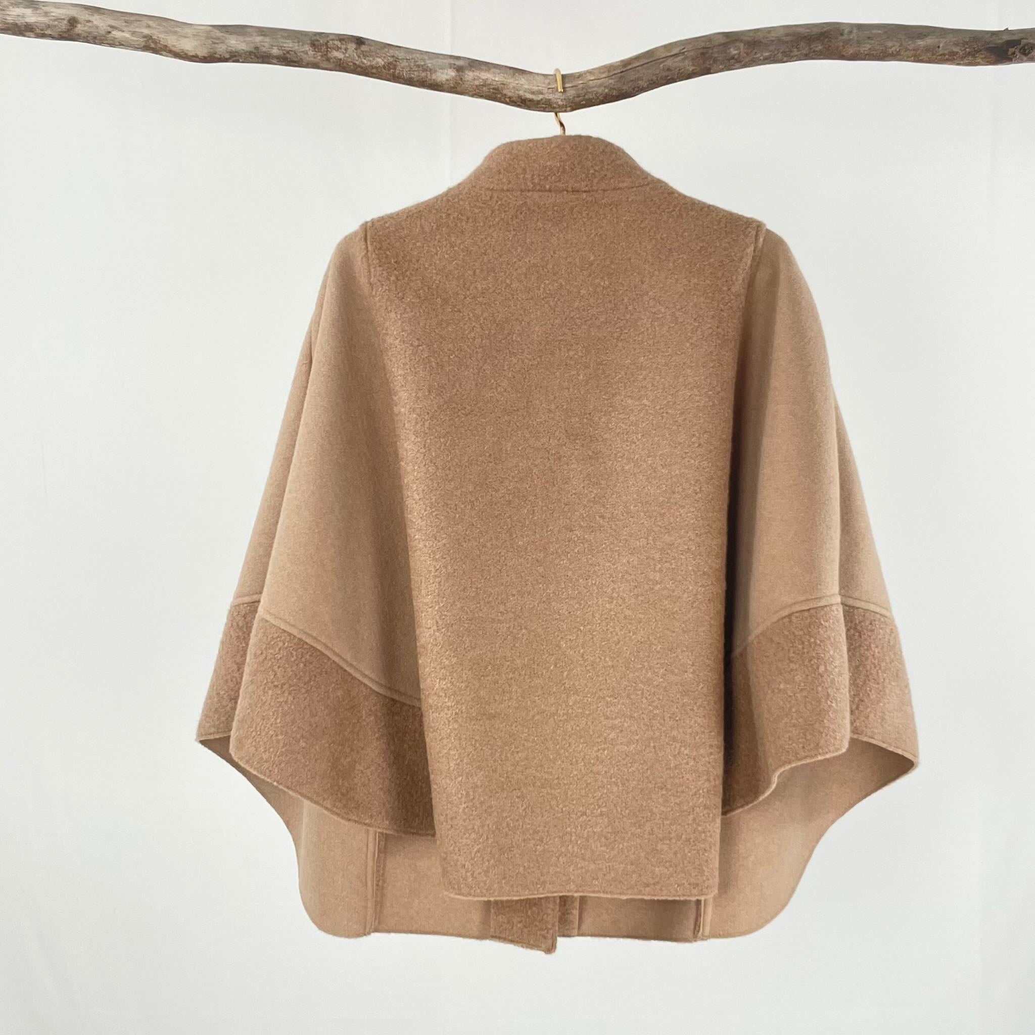 Mantella Elena Borgo